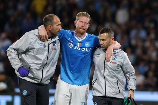 Apakah Cedera Kevin De Bruyne Sebuah Kemunduran Besar bagi Ambisi Napoli di Serie A?
