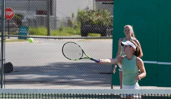 Bisakah permainan net charge menentukan perubahan handicap dalam taruhan tenis?