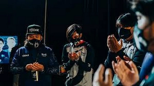 Bisakah skenario pertandingan balas dendam di esports meningkatkan peluang kejutan?